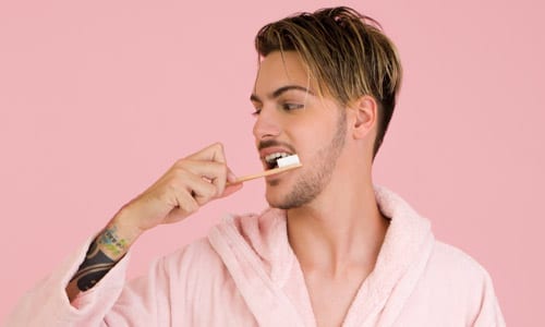oral health tips for when you cannot get to the dentist