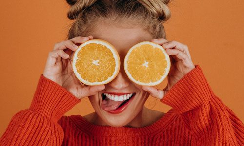 healthy foods that help to whiten teeth
