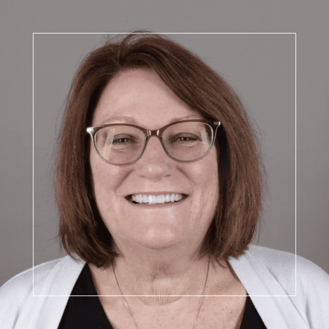 Sylvia – 8 Veneers